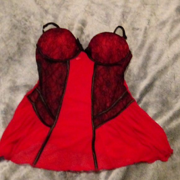 Just Sexy Lingerie Other - NWOT lacey nightie